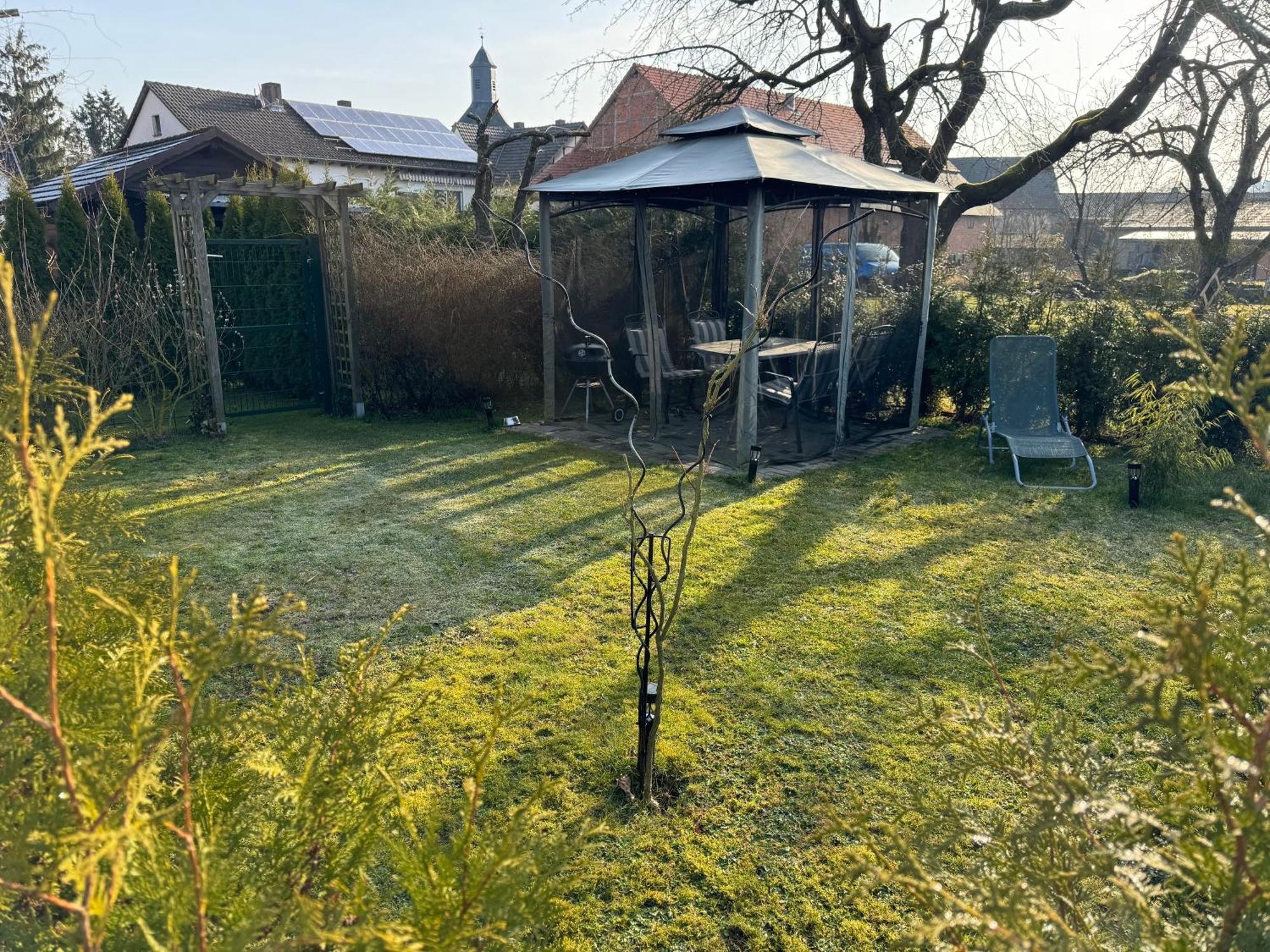 Ferienwohnung Am See Dillich - Ruhige Lage - Eigener Garten - Direkt Neben Einem Natursee Borken  Eksteriør billede