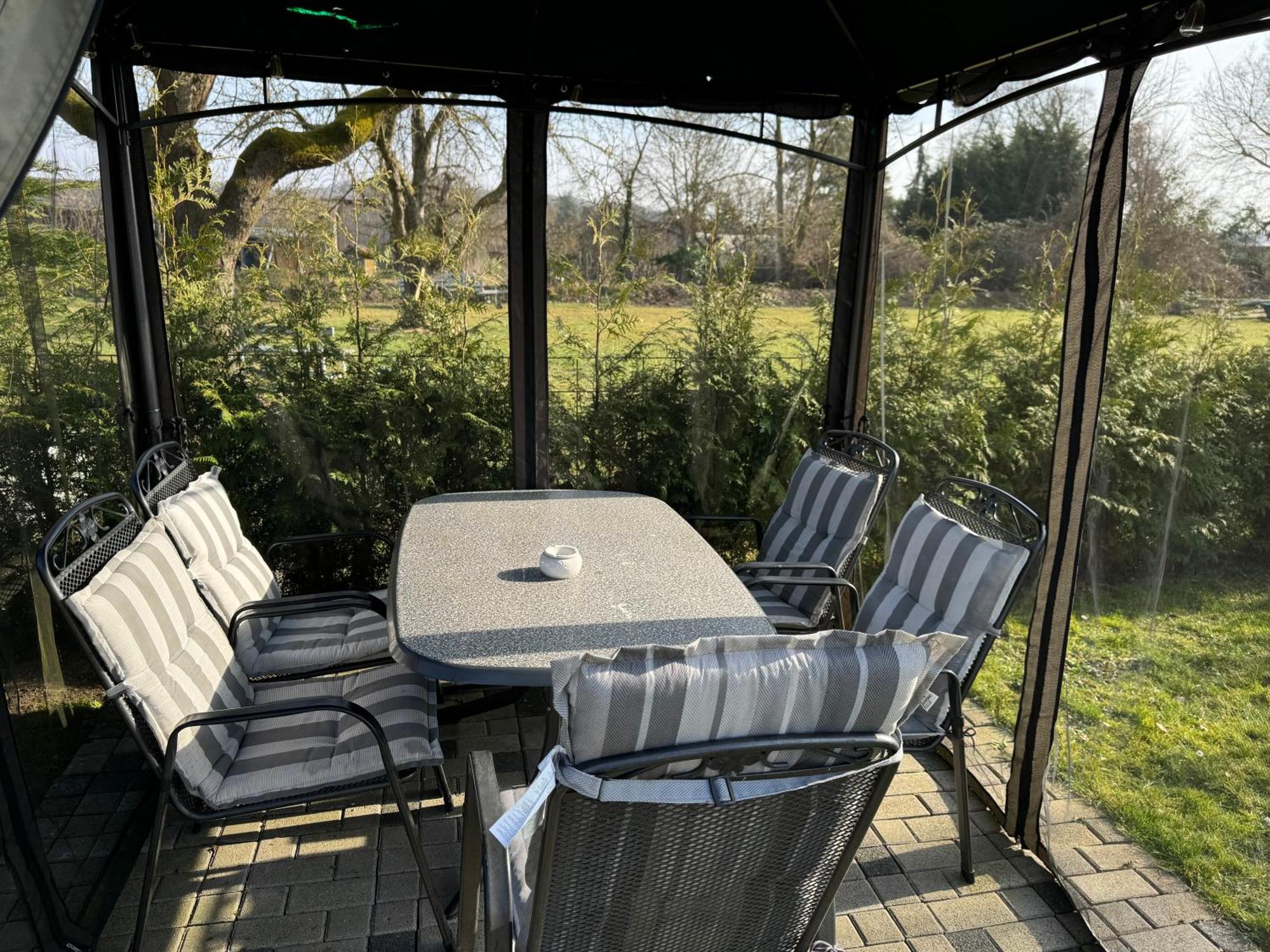 Ferienwohnung Am See Dillich - Ruhige Lage - Eigener Garten - Direkt Neben Einem Natursee Borken  Eksteriør billede